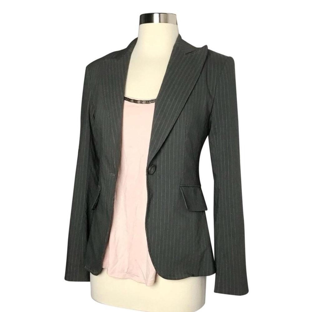 CUE Fitted Blazer Jacket